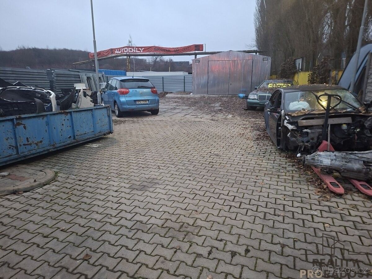 Pronájem ostatní - Kladno, 272 03