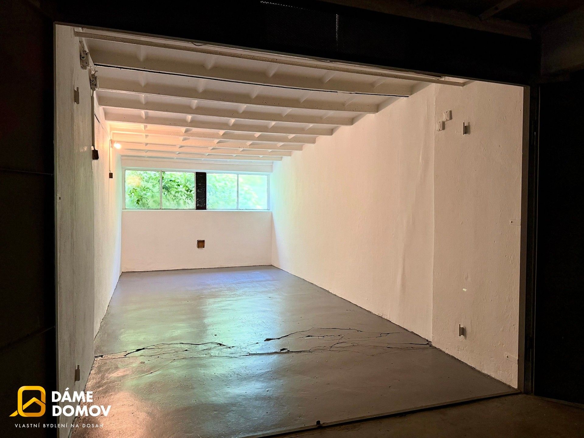 Prodej garáž - U Náhonu, Zlín, 17 m² - 5