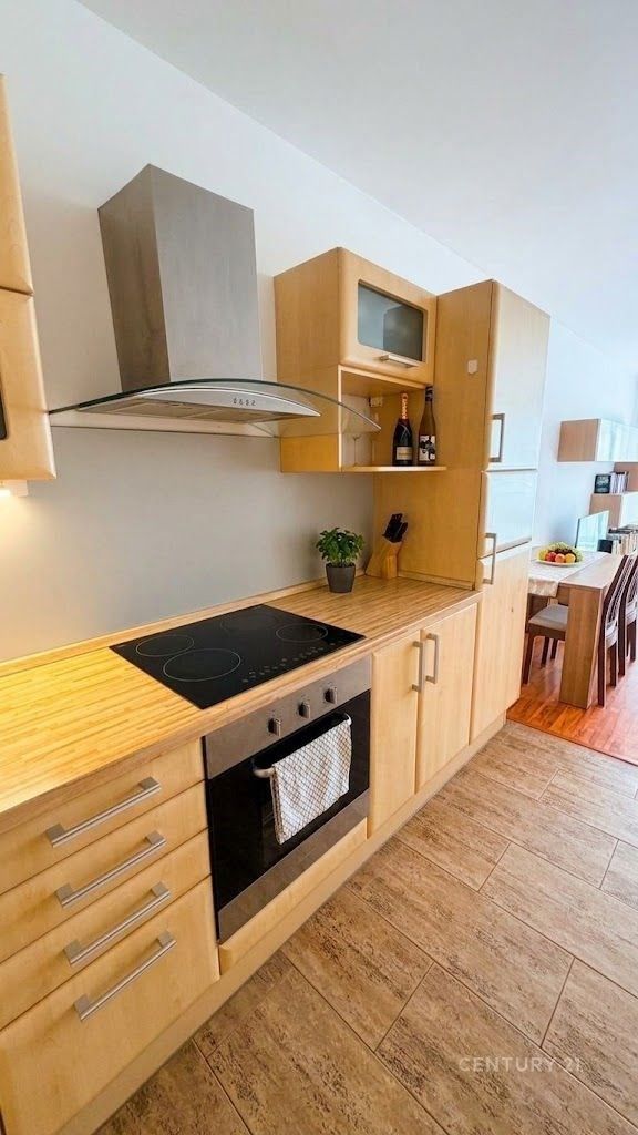 Pronájem byt 2+kk - U Hostavického potoka 722, Praha Hostavice, 50 m² - 5