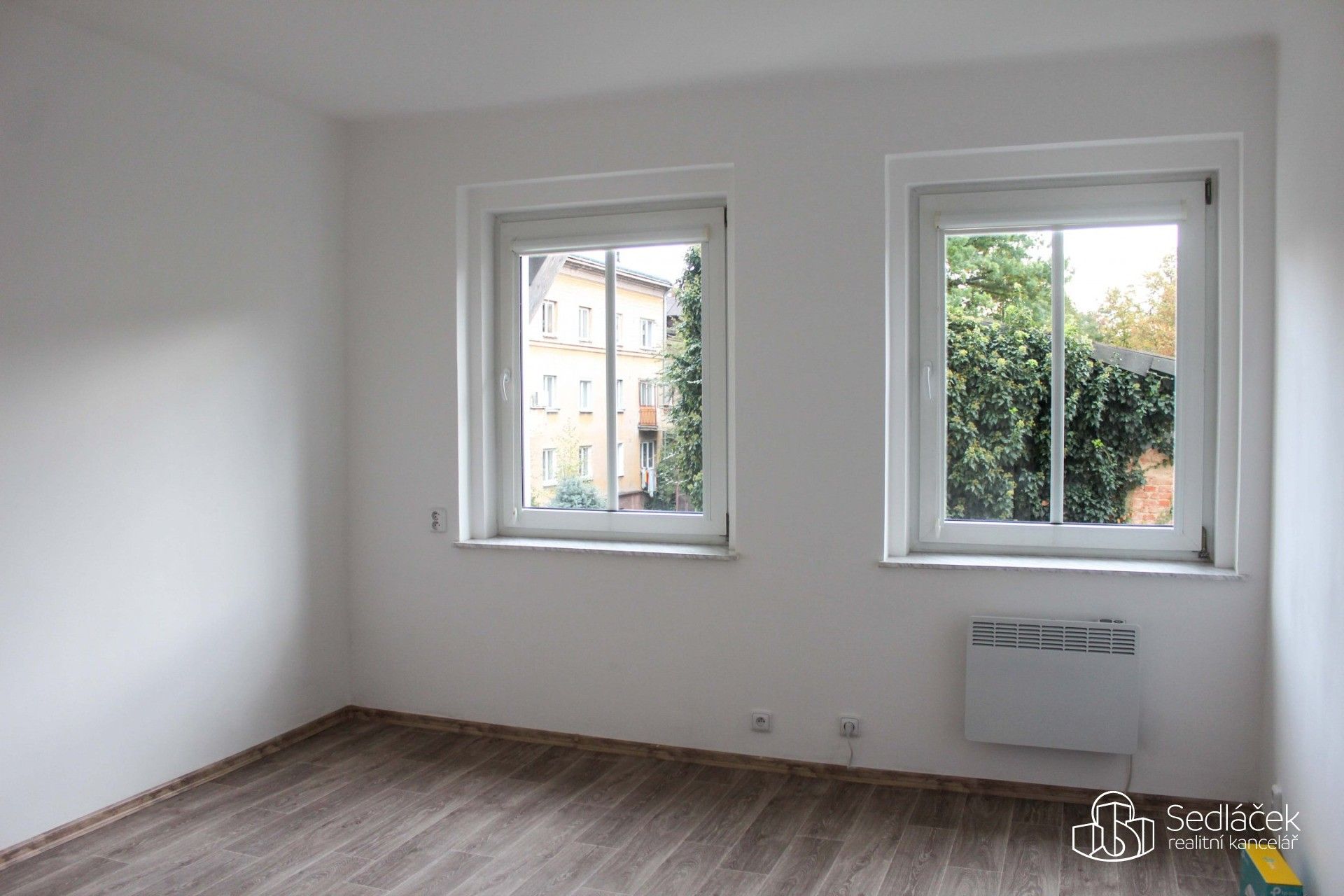Byt 2+1 · 58 m² · U Divadla, Sokolov - 3