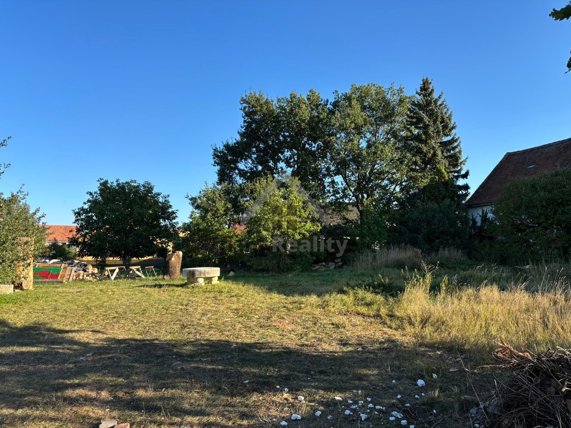 Pozemek pro bydlení, 1 076 m²