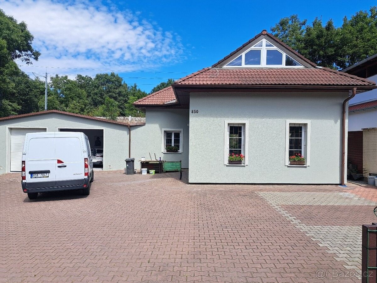 Pronájem obchodní prostory - Praha, 190 12