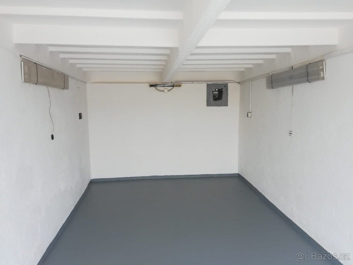 Pronájem garáž - Olomouc, 779 00