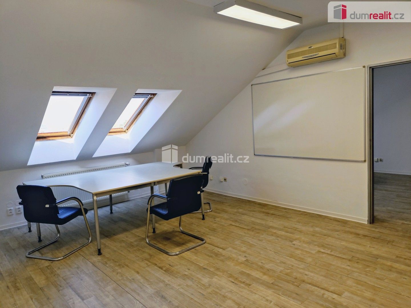 Kanceláře, Žerotínova, Praha, 48 m²