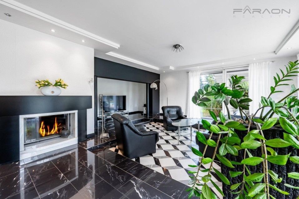 Prodej rodinný dům - V Hranicích, Dolní Břežany, 454 m² - 5