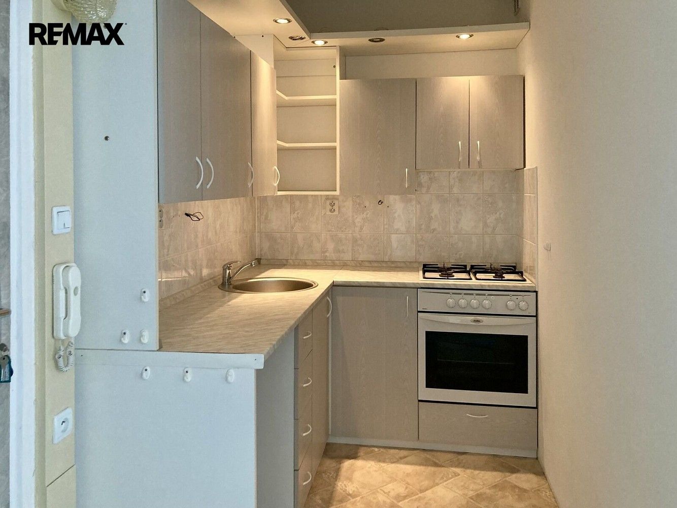 2+1, Chomutov, Ústecký kraj, 36 m² - 1