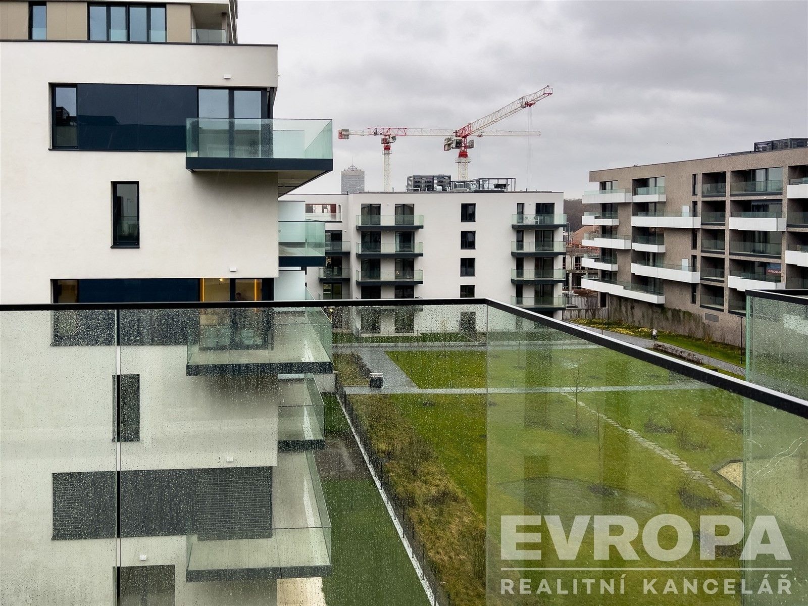 Pronájem byt 3+kk - Malešická, Praha, 82 m²