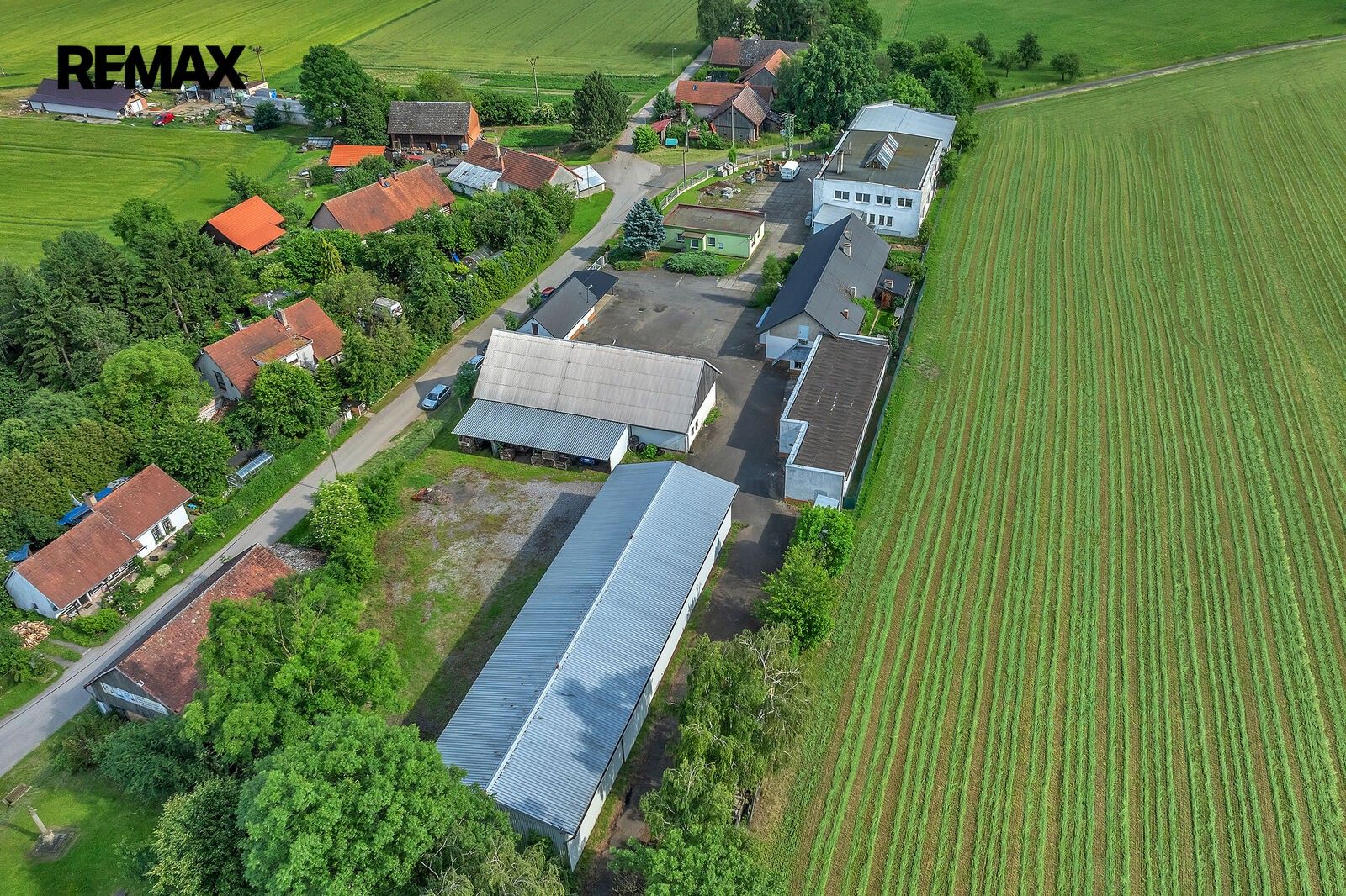 Výrobní prostory, Radim Studeňany, 1 424 m² - 1