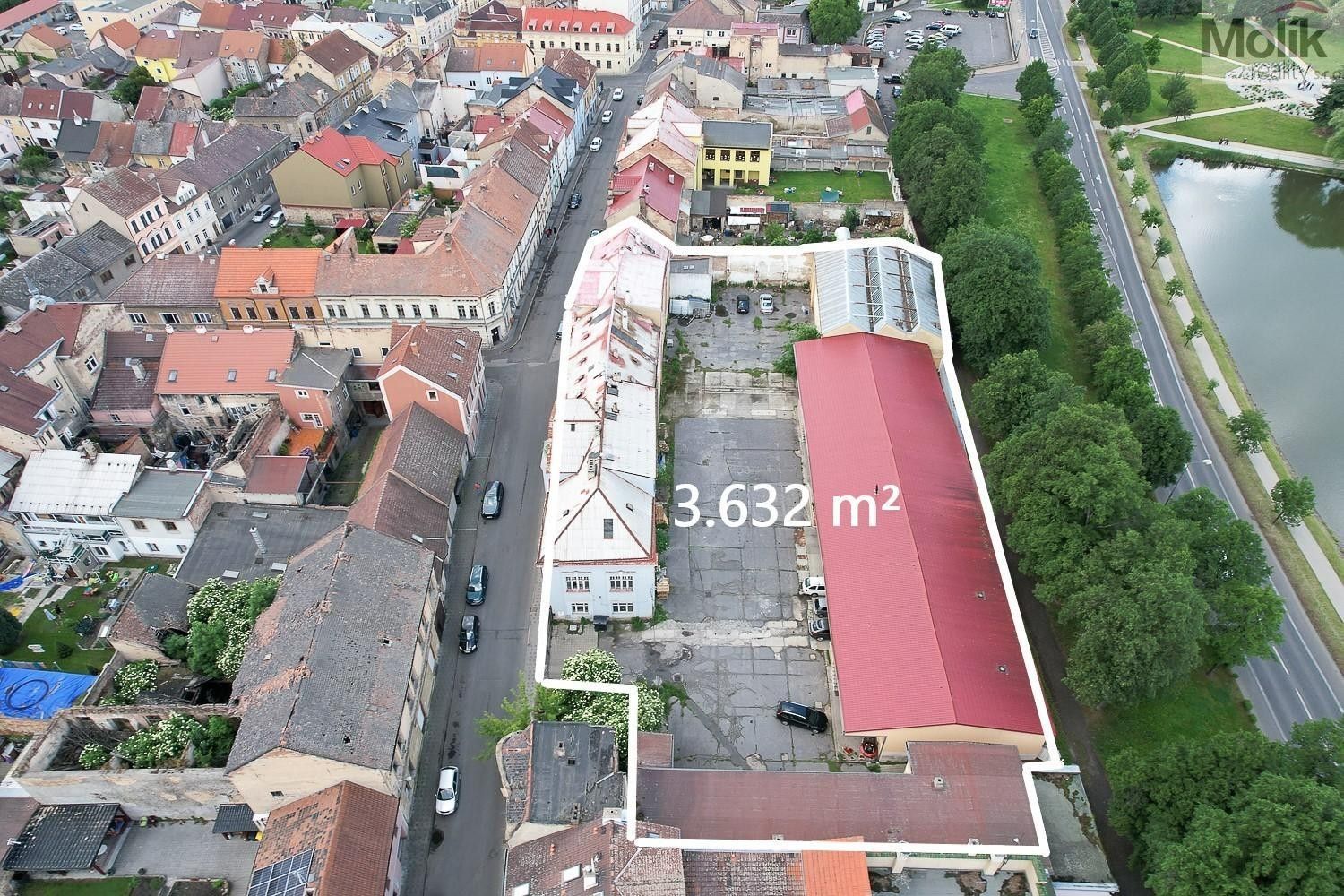 Činžovní domy, Husova, Duchcov, 800 m²