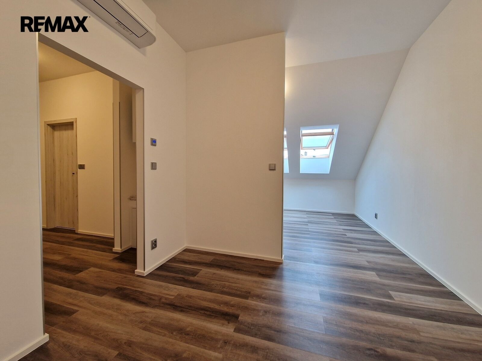Byt 2+1 · 64 m² · Lochovice - 4