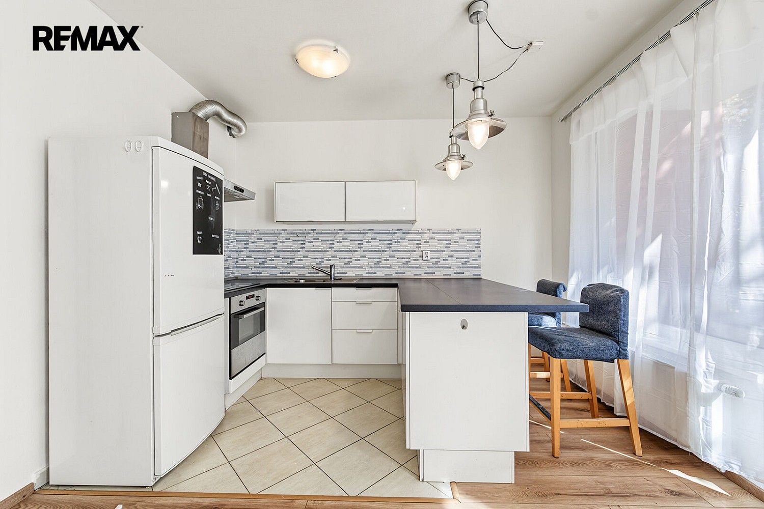 Byt 1+kk · 41 m² · Sazovická, Praha 5 - Zličín - 4