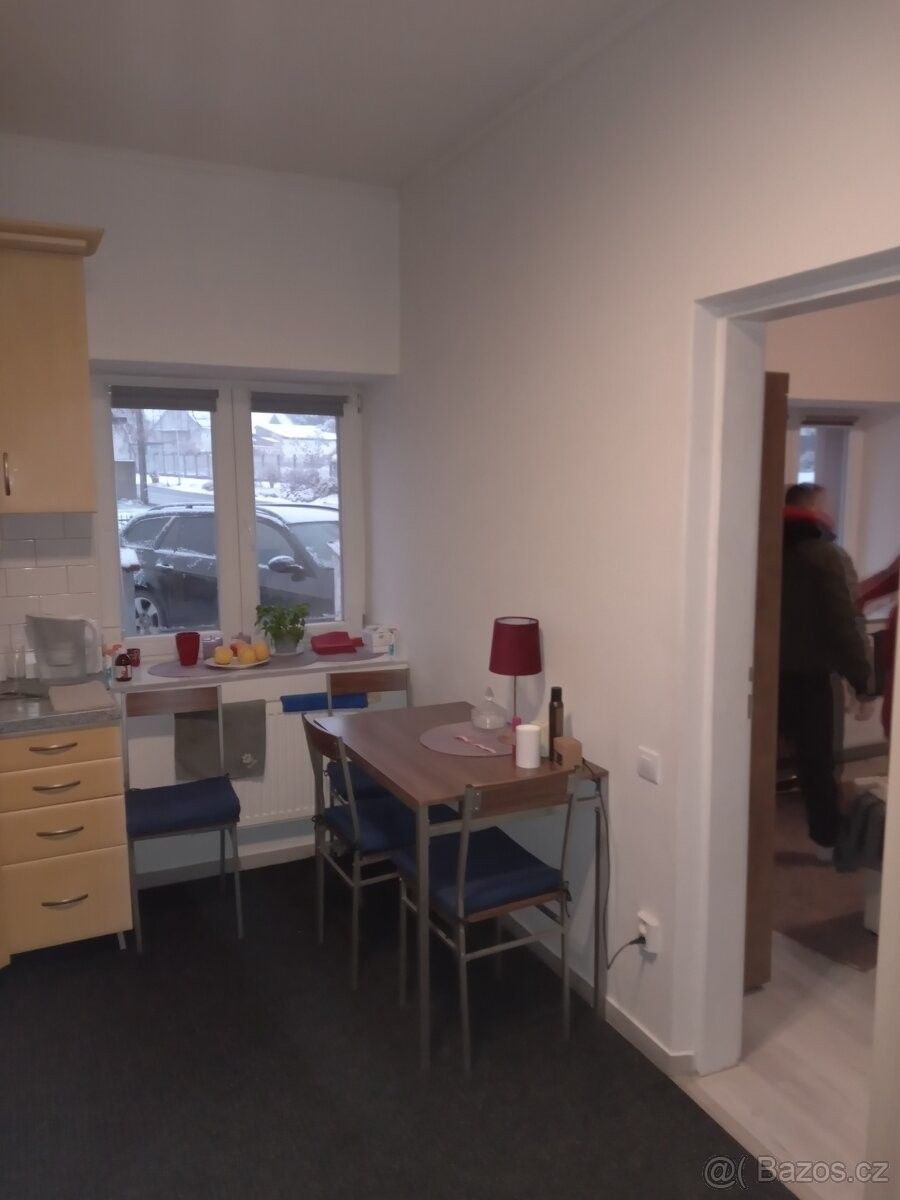 Rodinné domy, Pňov, 289 41