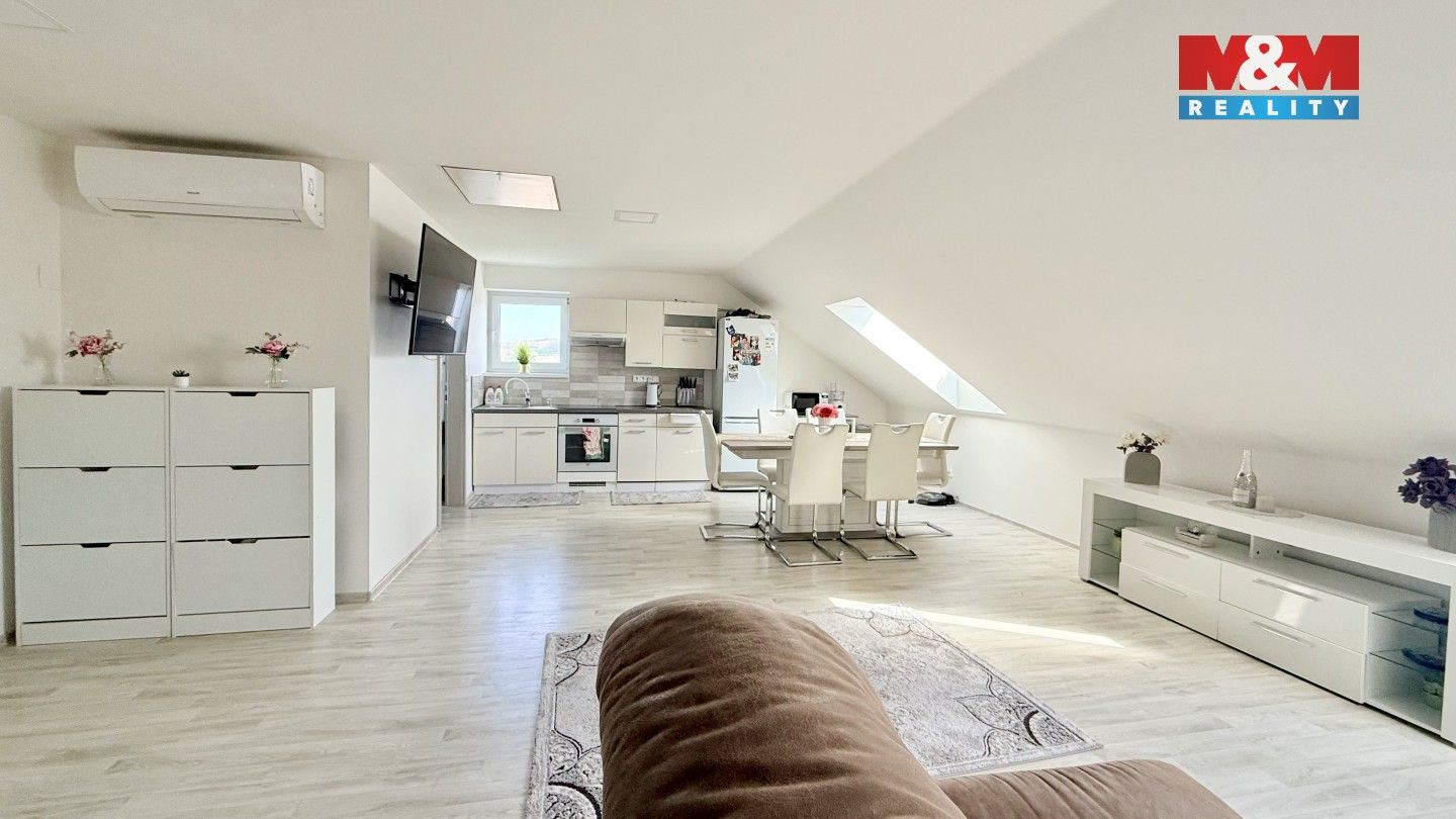 Rodinný dům · 380 m² · Zvolence, Dolní Bojanovice - 4