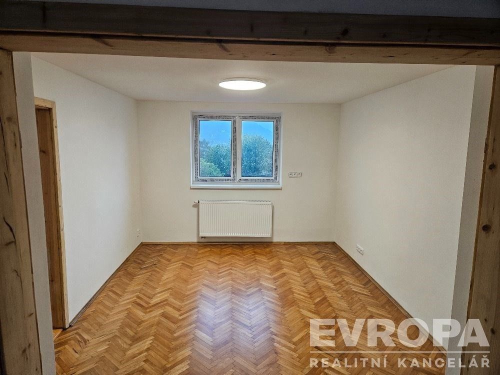 Byt 2+1 · 55 m² · Kosmova  , Ústí nad Labem Bukov - 4