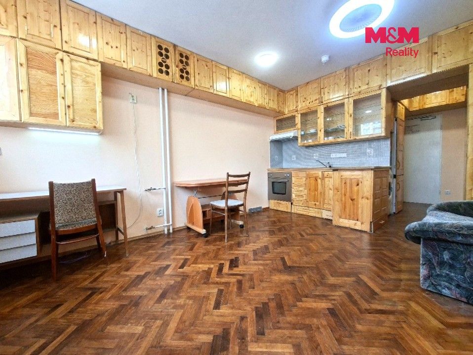 Pronájem byt 1+kk - Děčínská, Praha, 24 m² - 2