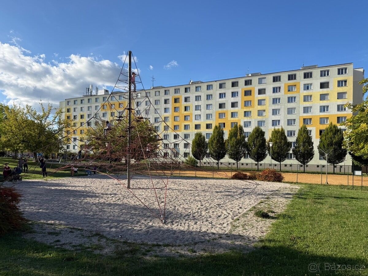 Byty, Plzeň, 301 00 - 1