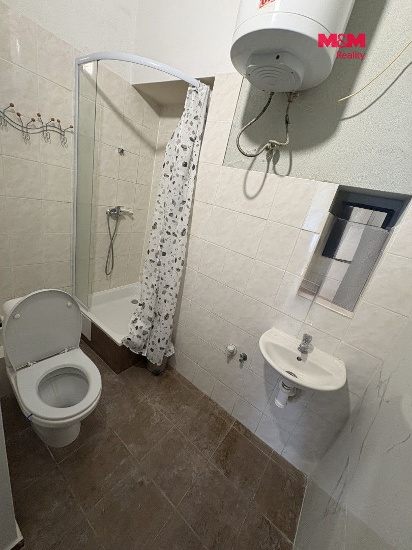 Pronájem byt 1+kk - Žukovova, Ústí nad Labem, 23 m² - 5