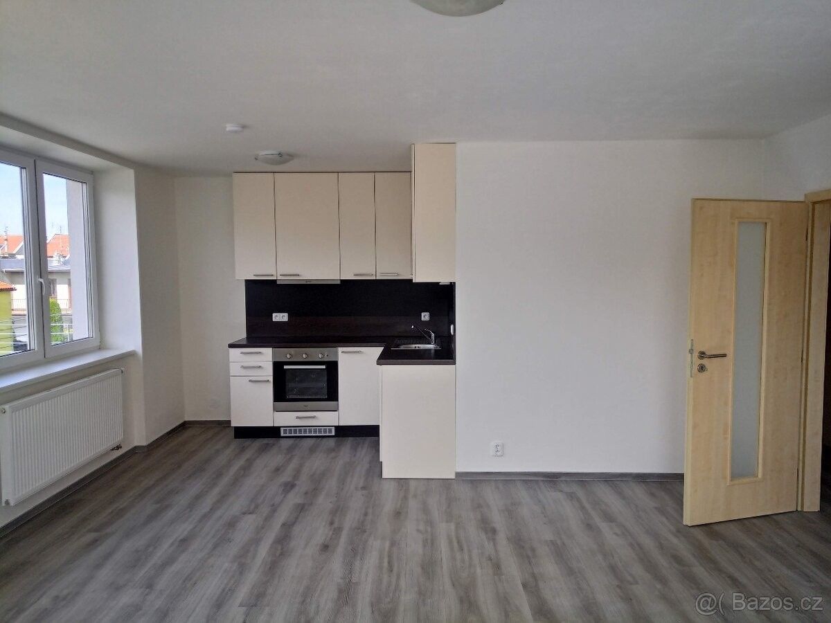 Pronájem byt - Vyškov, 682 01