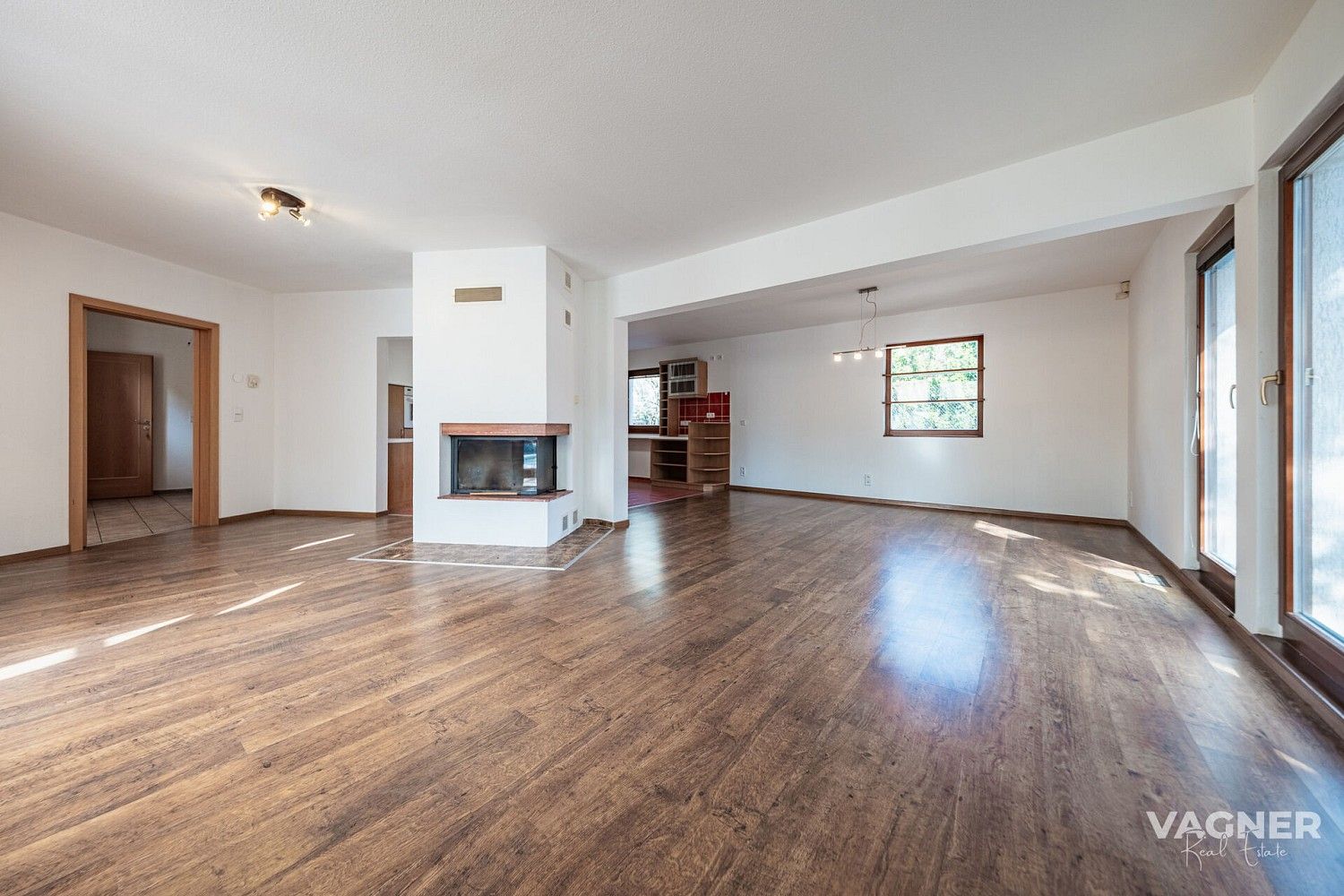 Prodej rodinný dům - Na Výšině, Bradlec, okres Mladá Boleslav, 368 m² - 5