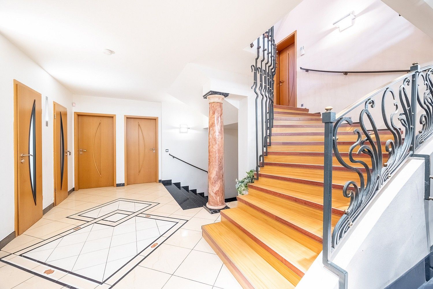 Rodinný dům · 358 m² · Praha - Zbraslav, okres Praha 16, Hlavní město Praha - 3
