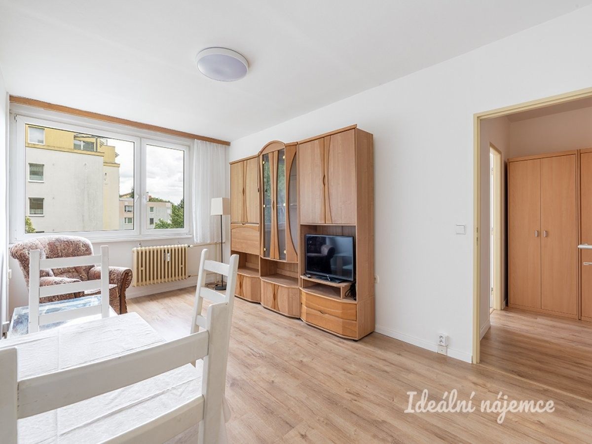 Pronájem byt 3+kk - Šimůnkova, Praha, 62 m²