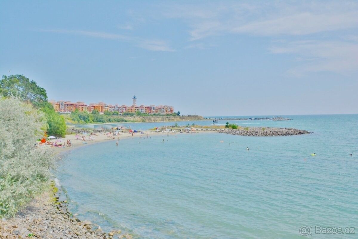 Byty, 987 66, Zahraničí