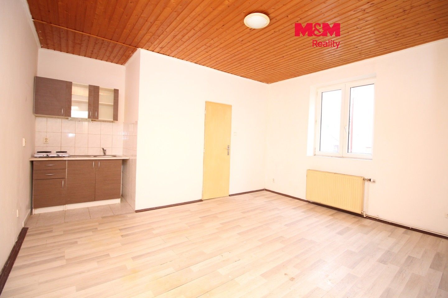 1+kk, Národní, Jaroměř, 21 m² - 1