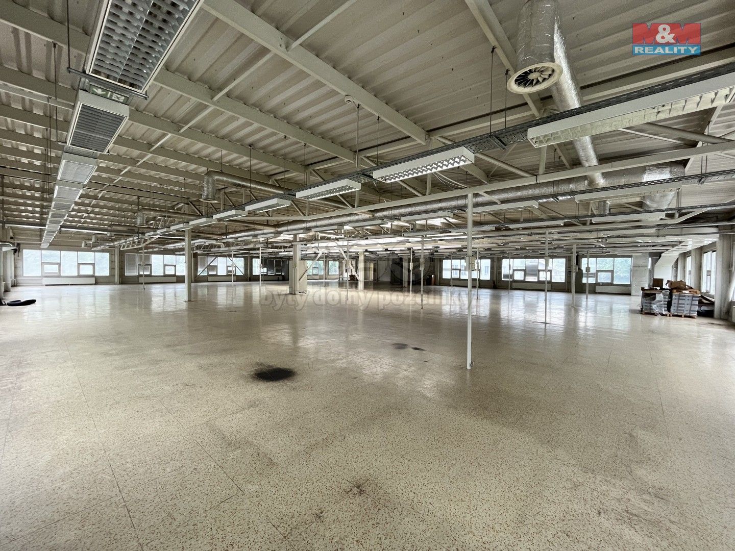 Pronájem sklad - Uhlířská, Ostrava, 1 095 m²