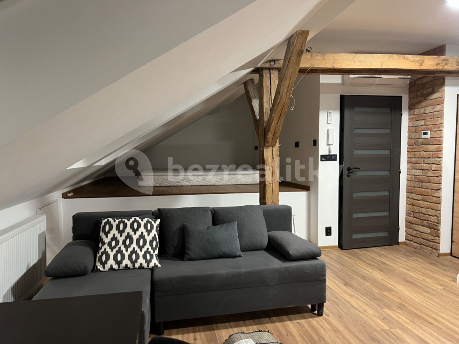 1+kk, Husitská, Praha - Žižkov, 40 m² - 2