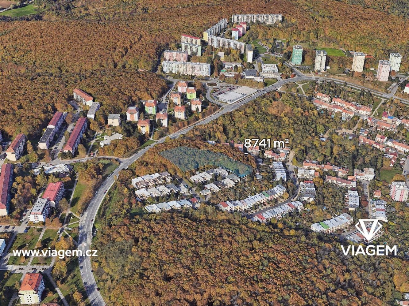 Les, 546 m²