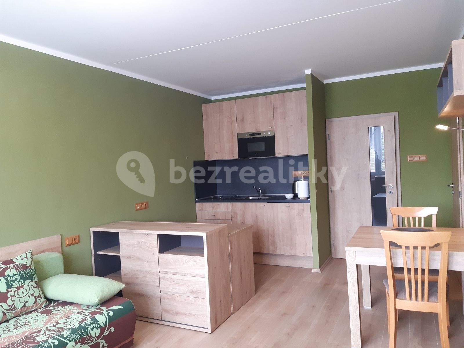 1+kk, Vitošská, Praha - Modřany, 30 m² - 2