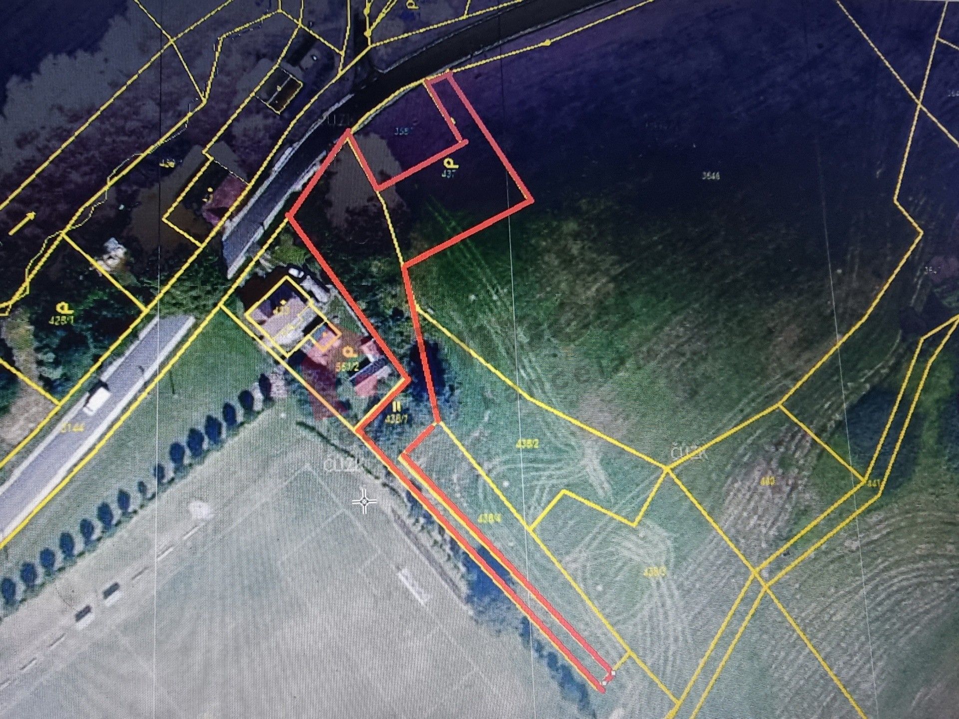 Pozemek pro bydlení, 1 489 m²
