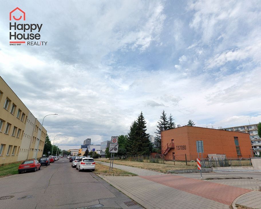 Nemovitost · 12 m² · U Slovanky, Praha 8 - Libeň - 4
