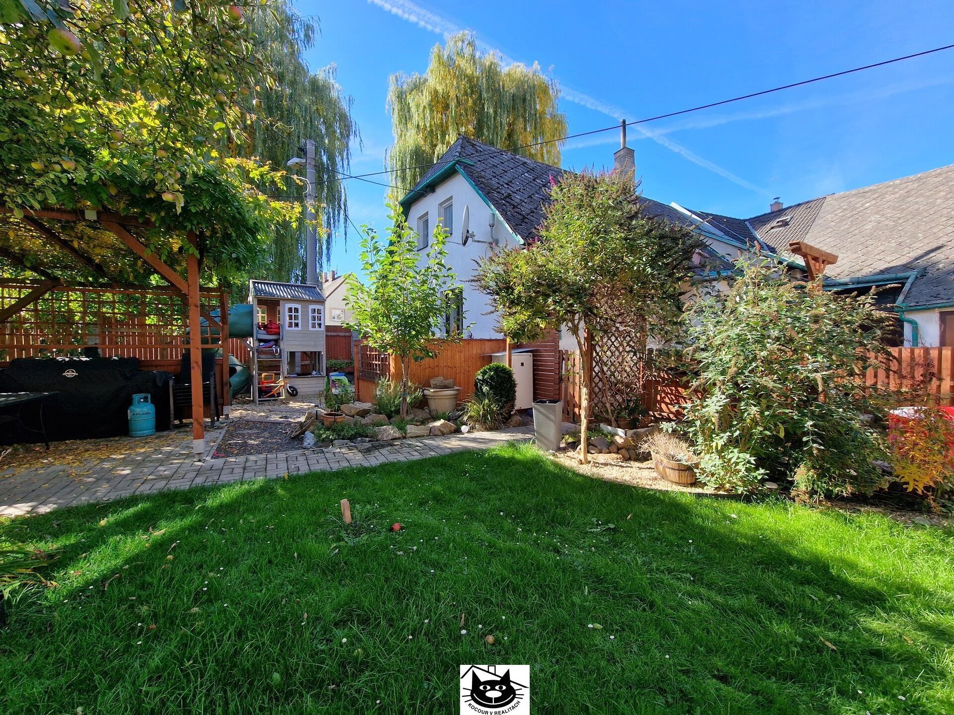 Rodinné domy, Podmlýnská, Rožmitál pod Třemšínem, 168 m²