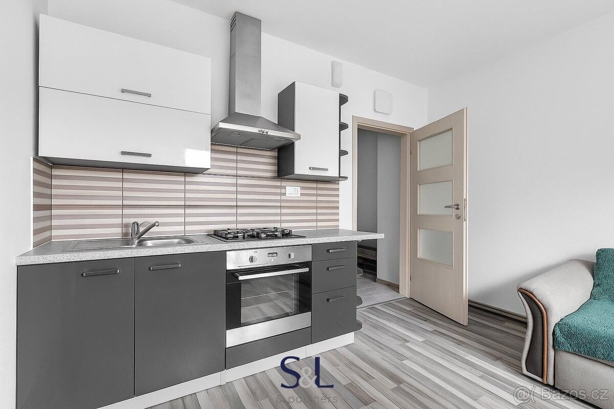 Pronájem byt - Nový Bor, 473 01