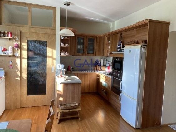 Byty, Koryčany, 768 05