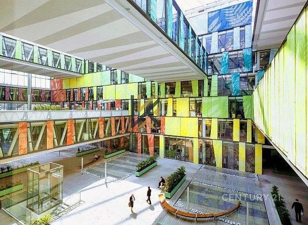 Kancelář · 886 m² · Praha - Karlín, okres Praha 8, Hlavní město Praha - 3