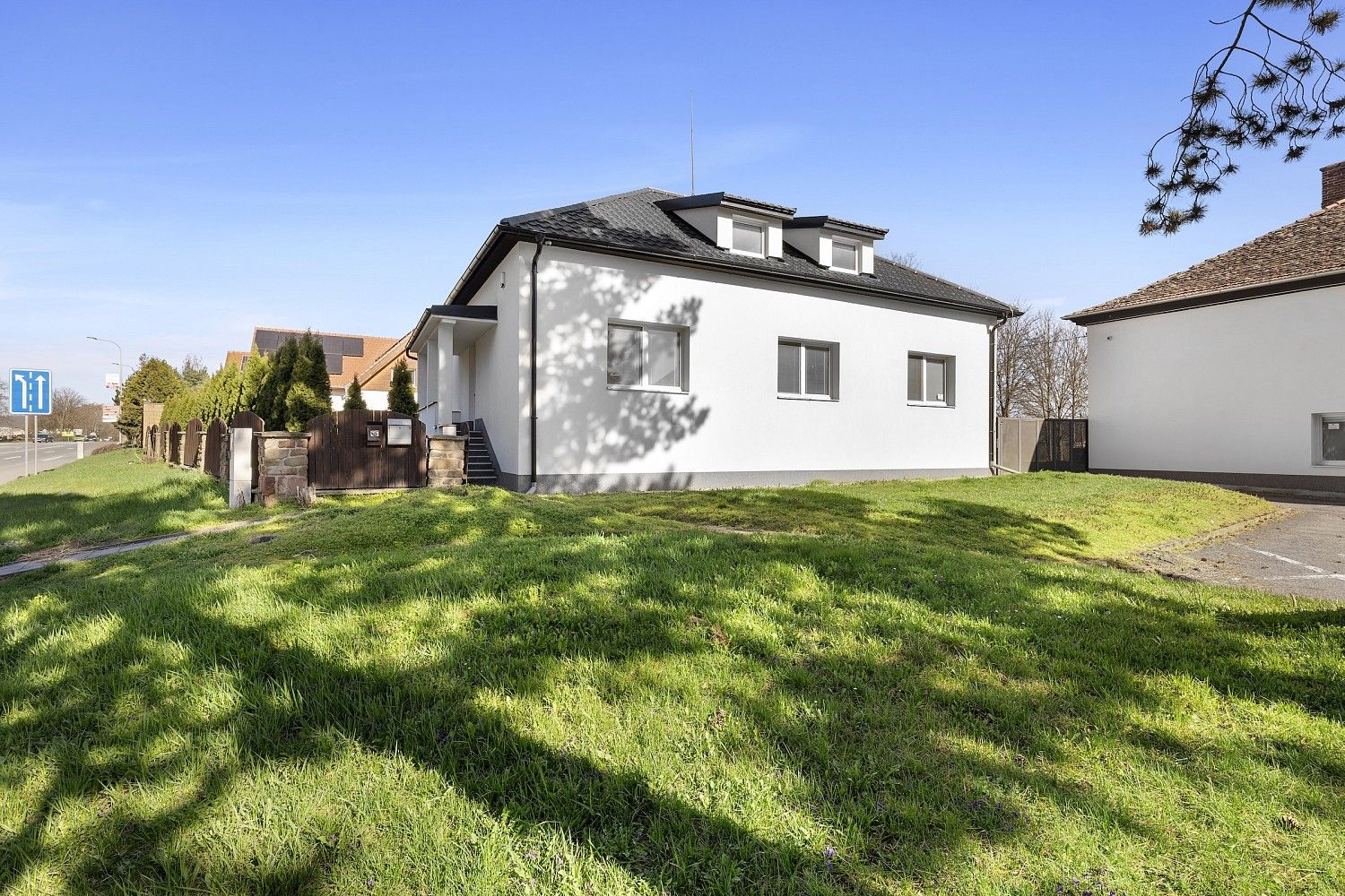 Rodinné domy, Kuřim, okres Brno-venkov, Jihomoravský kraj, 243 m² - 1