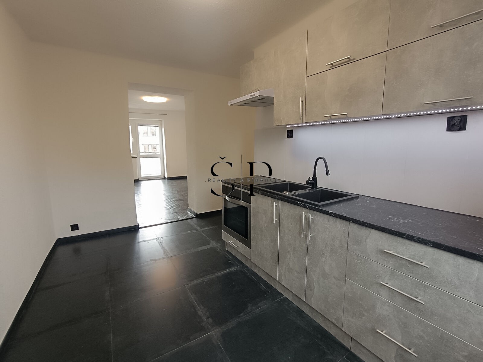 Byt 2+1 · 60 m² · Karla Havlíčka Borovského, Sokolov - 3
