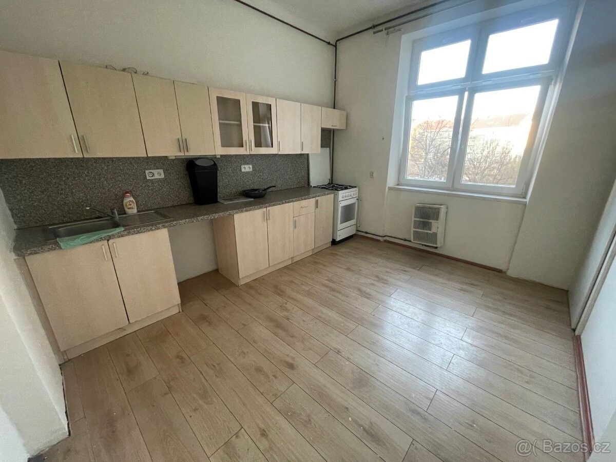 Byty, Olomouc, 779 00