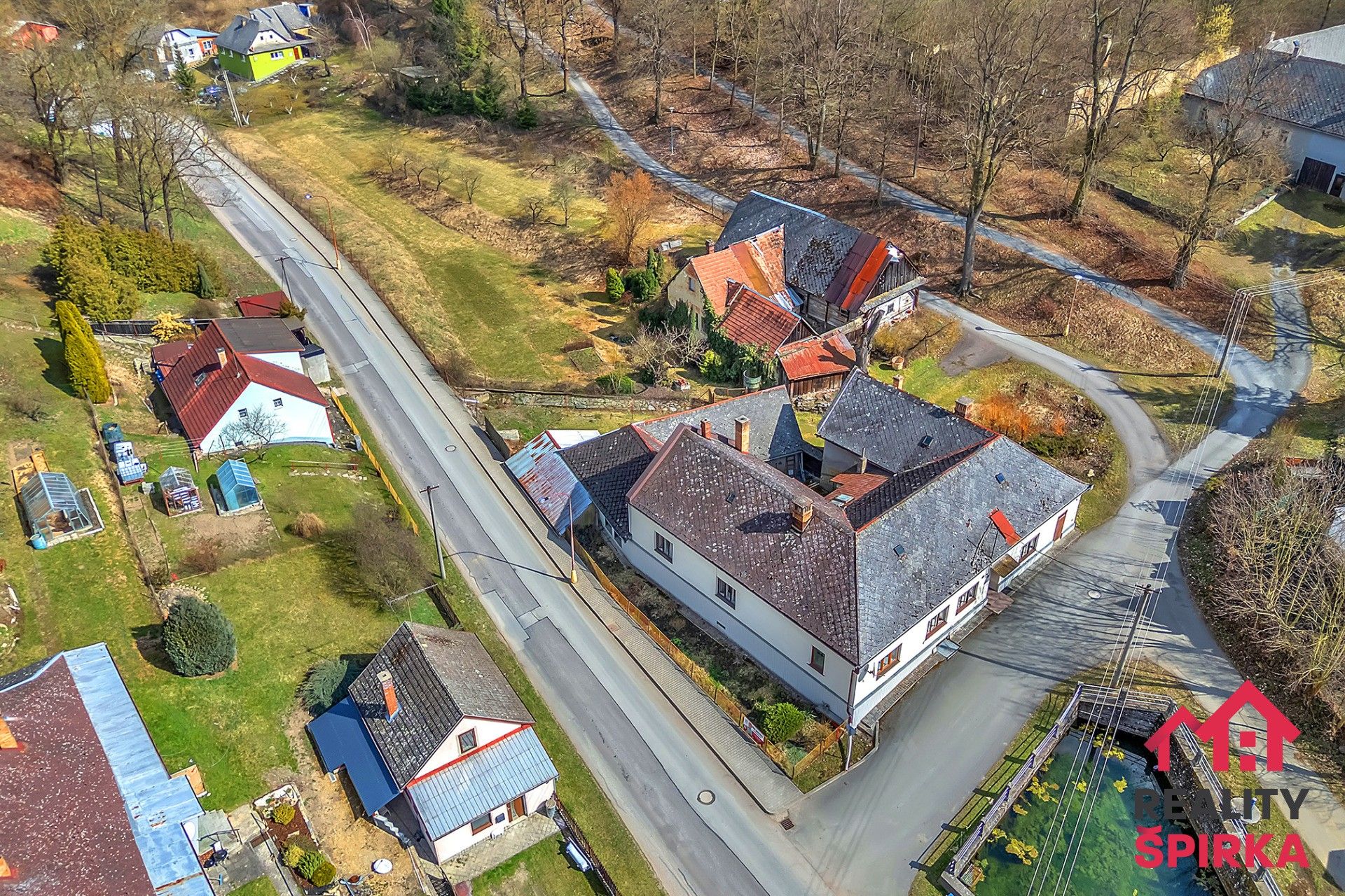 Prodej rodinný dům - Banín, 234 m² - 2
