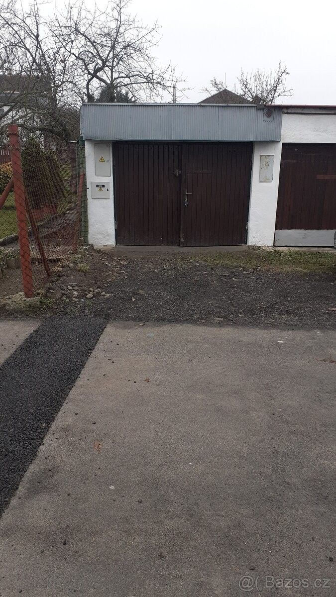 Garáže, Chodov u Karlových Var, 357 35