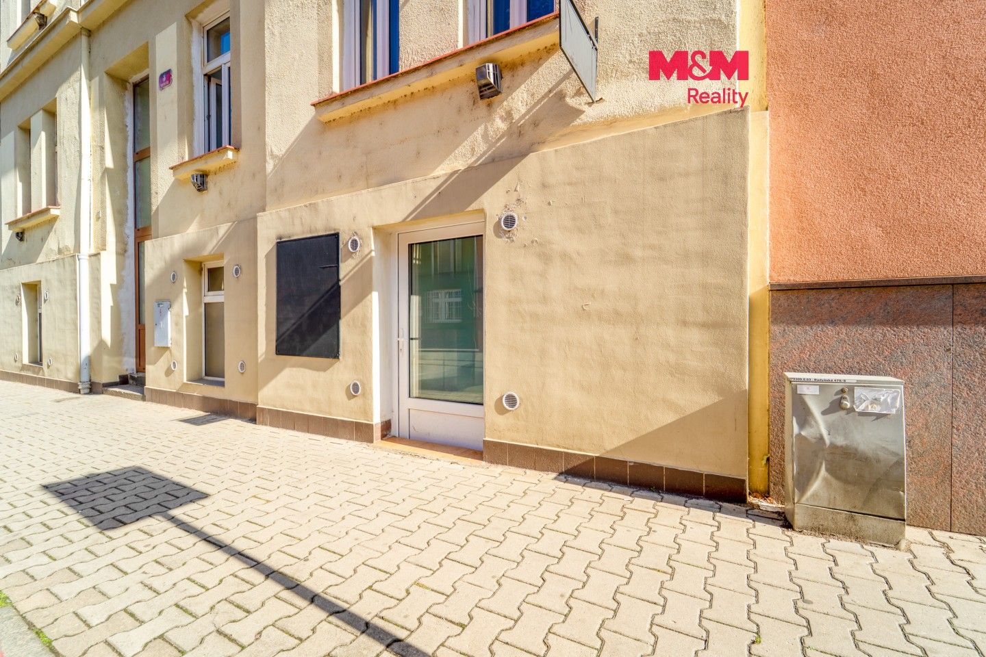 Obchodní prostory, Radyňská, Plzeň, 109 m² - 1