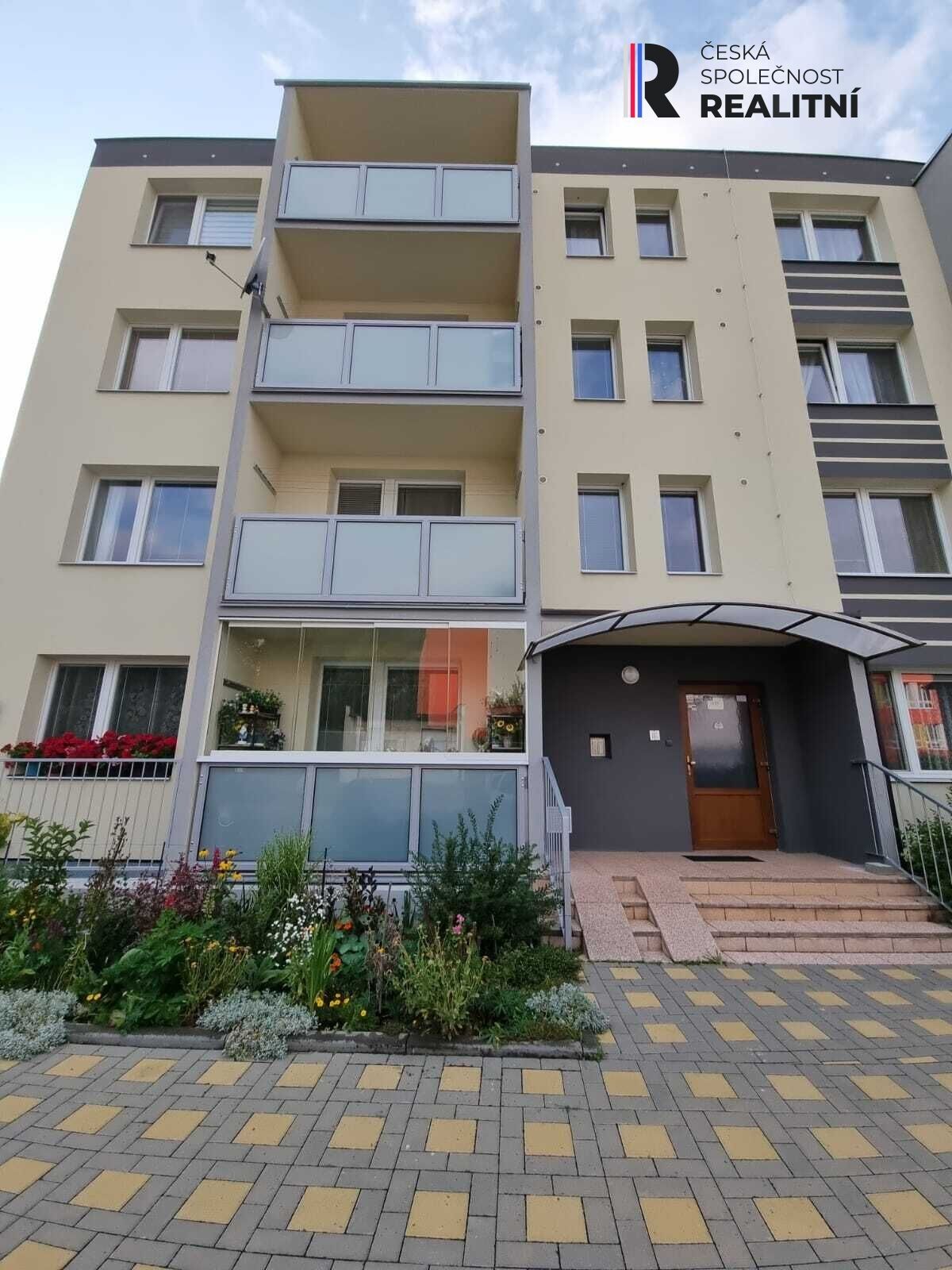 2+1, Okružní, Vsetín, 43 m²