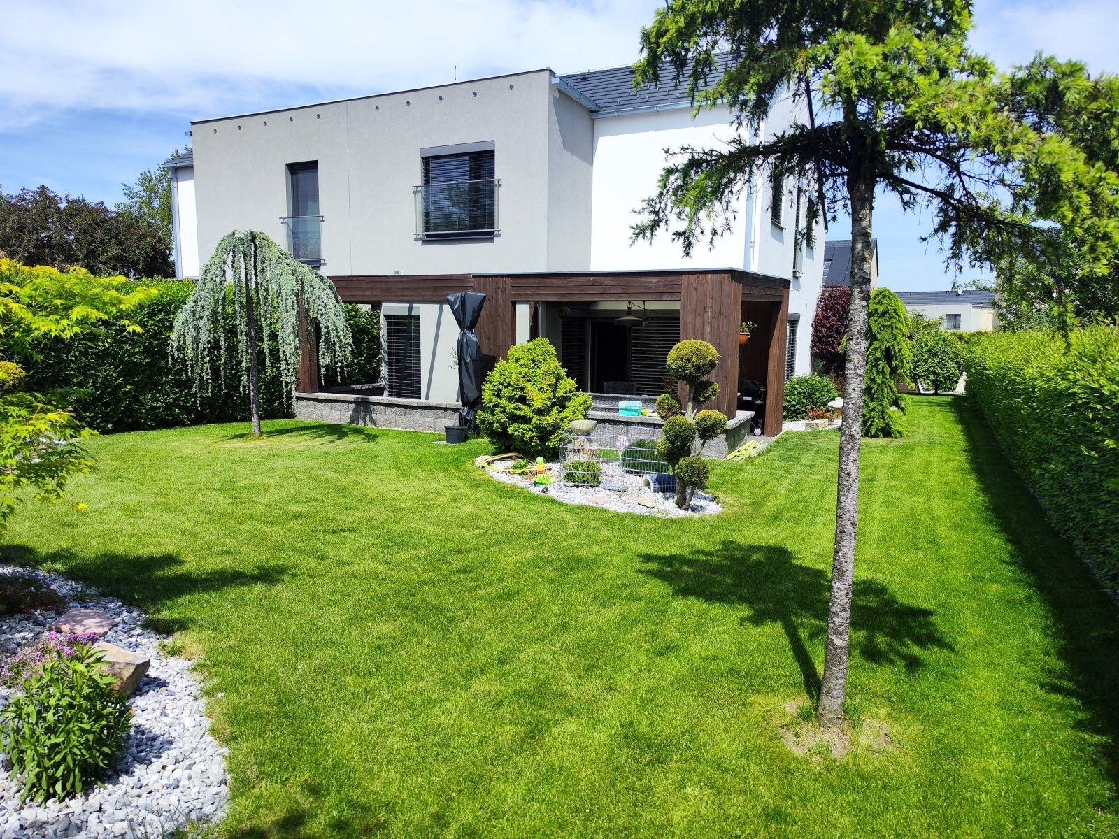 Rodinné domy, Okružní, Veleň, 124 m²