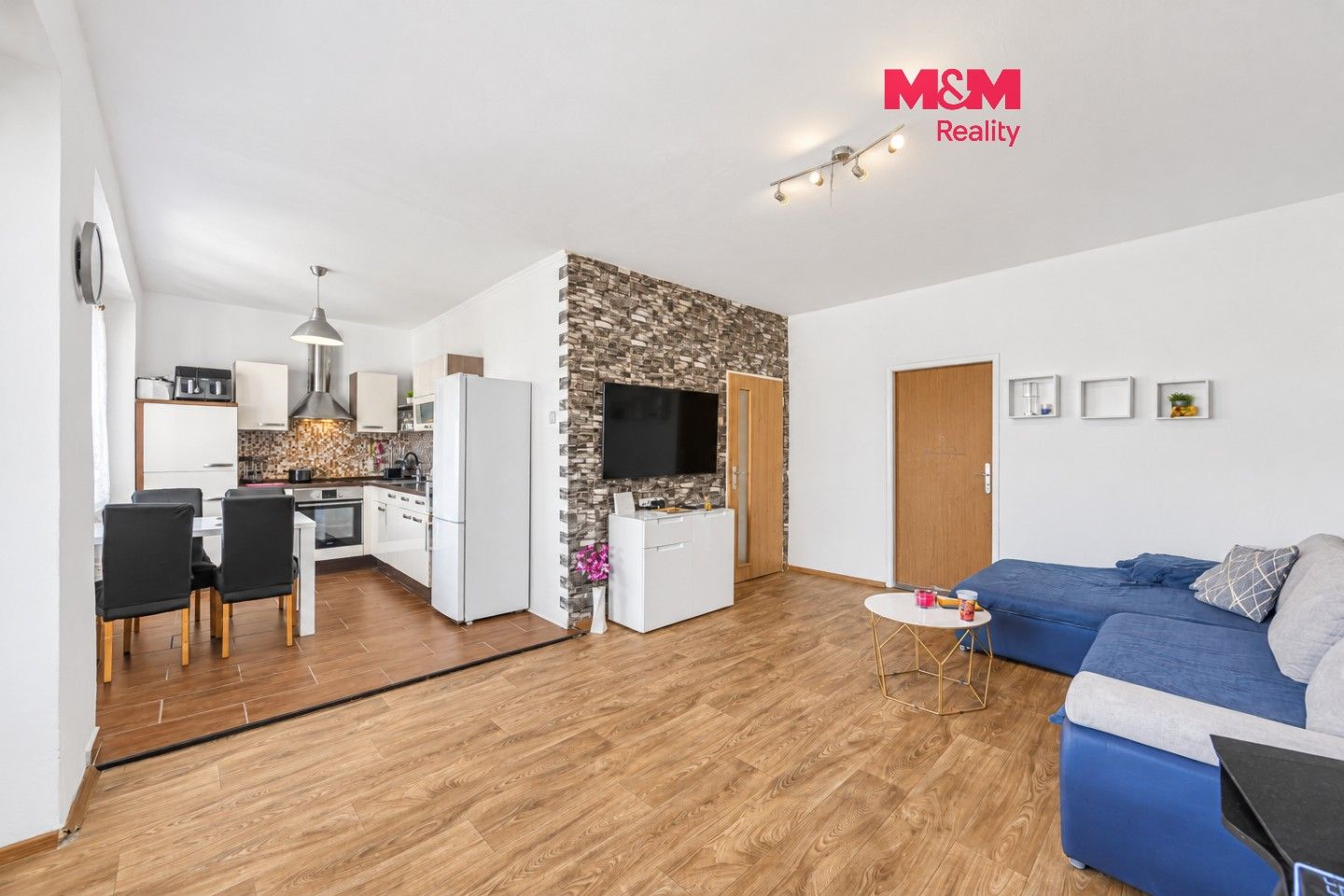 2+kk, nám. Mládežníků, Kralupy nad Vltavou, 52 m² - 1
