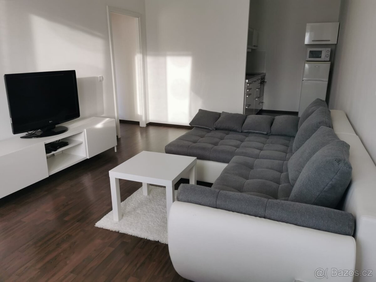 Byt 2+kk · 44 m² · Beroun, 266 01 - 3