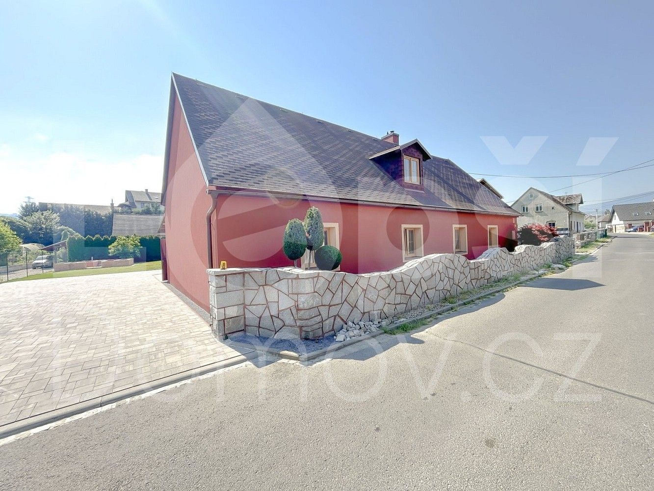 Rodinné domy, Jeseník, 315 m² - 1