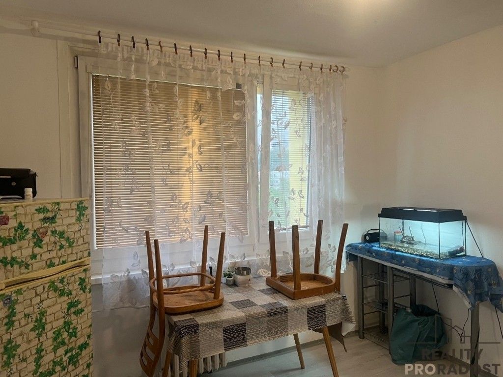 3+1, Jindřicha Plachty, Ústí nad Labem Mojžíř, 70 m² - 2