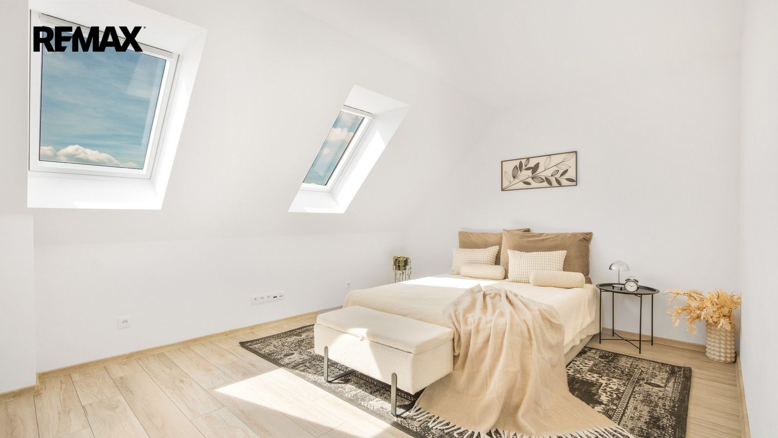 Pronájem byt 4+kk - Nademlýnská, Sedlčany, 99 m² - 5
